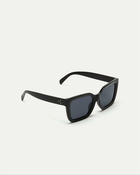 Thick Square Sunglasses with Studs