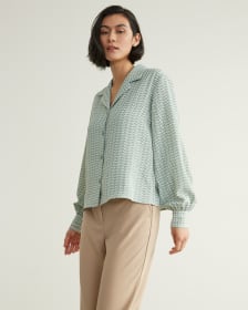 Loose Buttoned-Down Blouse with Notch Collar