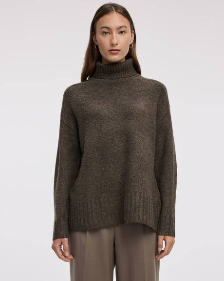 Pull à manches longues et col roulé