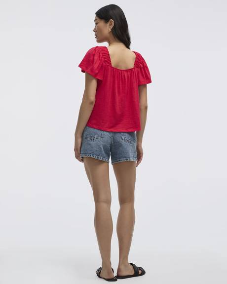 Blouse à col carré et manches courtes à volants