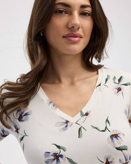 T-shirt à col V - R Essentials