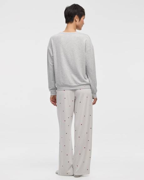 Long-Sleeve Crew-Neck Sweatshirt