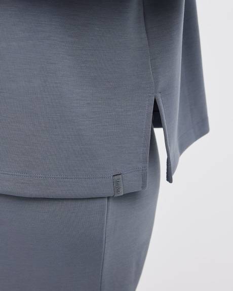 Long-Sleeve Mock-Neck Pullover - Hyba