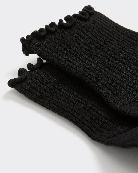 Cotton Anklet Socks with Ruffled Hems