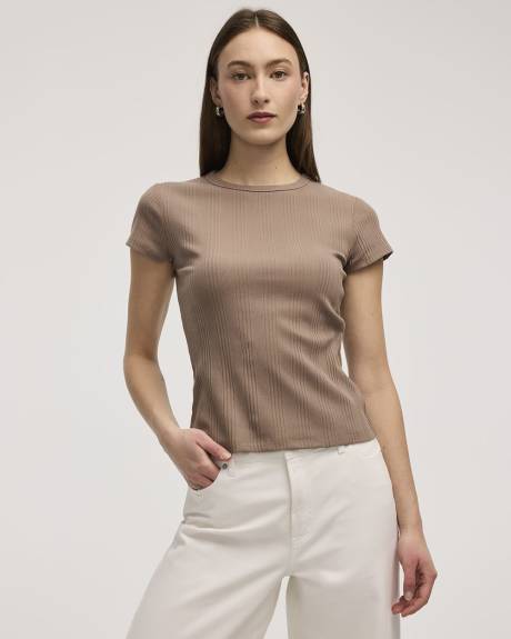 T-shirt ajusté et côtelé à col rond