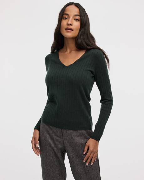 Long-Sleeve V-Neck Pullover with Wide Ribs