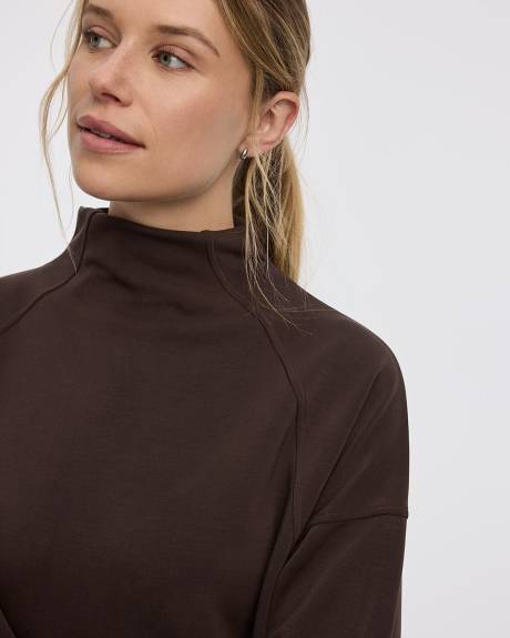 Long-Sleeve Mock-Neck Pullover - Hyba