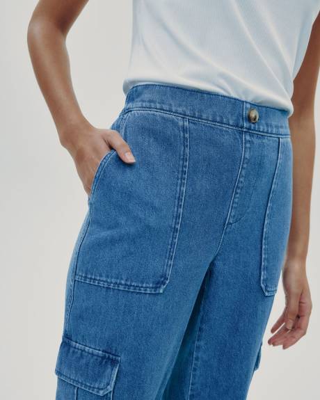 Pantalon jogger en denim avec poches cargo