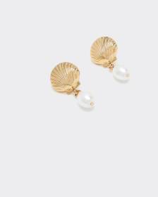 Seashell Earrings with Pearls