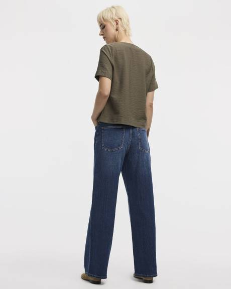 Blouse à boutonner à manches courtes bouffantes et col V