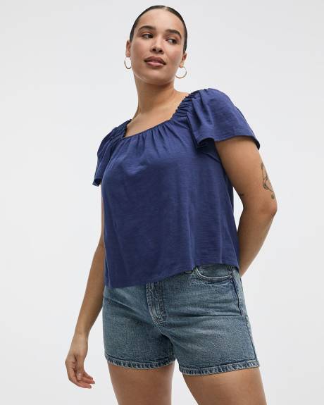 Blouse à col carré et manches courtes à volants