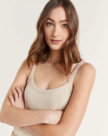 Cropped Scoop Neck Ribbed Camisole