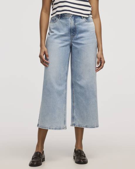 Wide-Leg High-Rise Cropped Jean