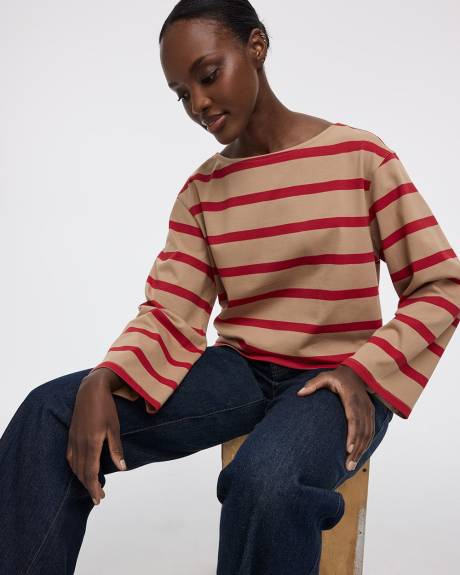 Haut &agrave; manches longues et col bateau