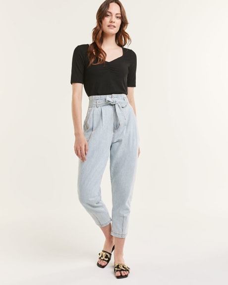 Tapered Cropped Jeans With Sash