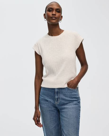 Extended-Sleeve Crew-Neck T-Shirt