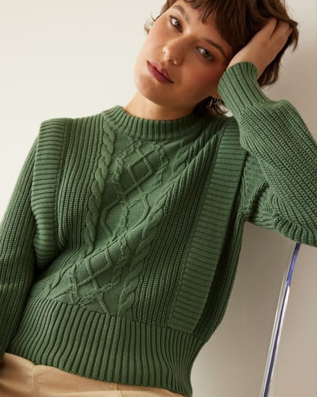 Long-Sleeve Cable Knit Pullover with Padded Shoulders