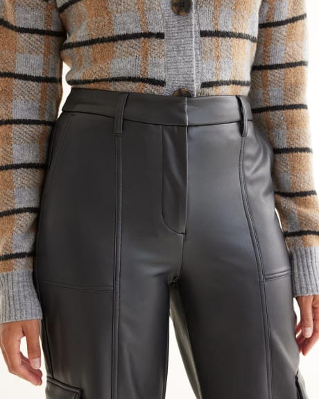 Pantalon cargo à jambe large en faux cuir - Petite