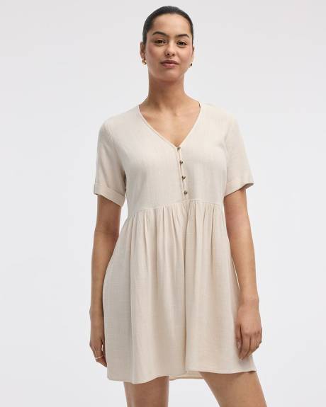 Robe boutonnée à manches courtes à col V