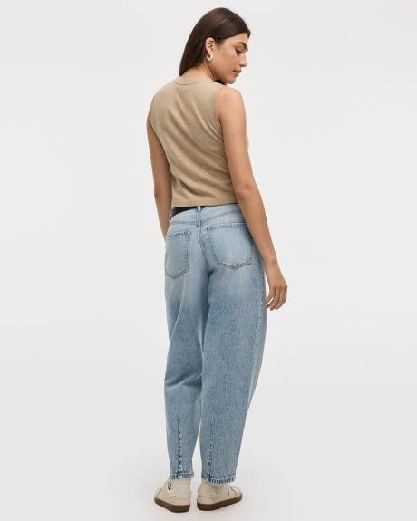 Sleeveless Crew-Neck Top