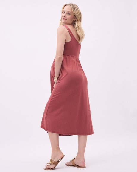 Fit and Flare Sleeveless Midi Dress with Pockets - Thyme Maternity